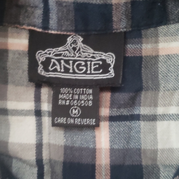 Flannel - Picture 2 of 4